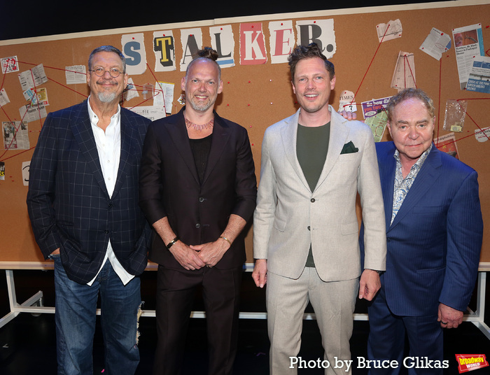 Photos: Producers Penn & Teller Visit STALKER at New World Stages Image