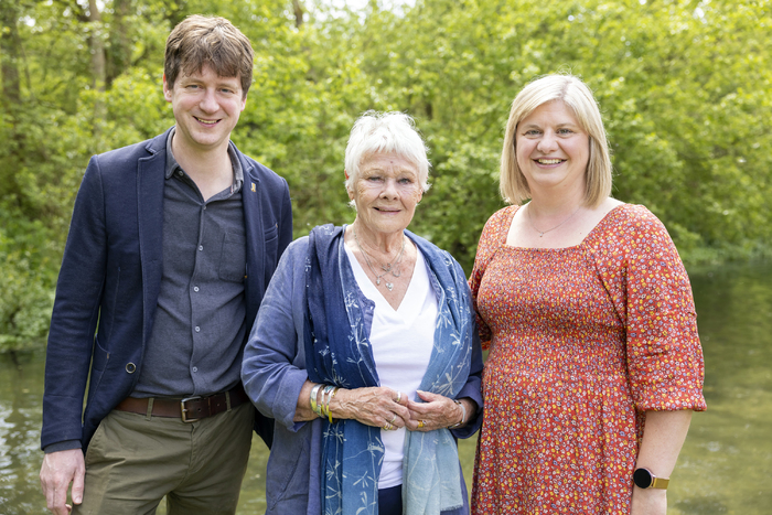 Photos: Dame Judi Dench Visits the Watermill For a Fundraising Event Image
