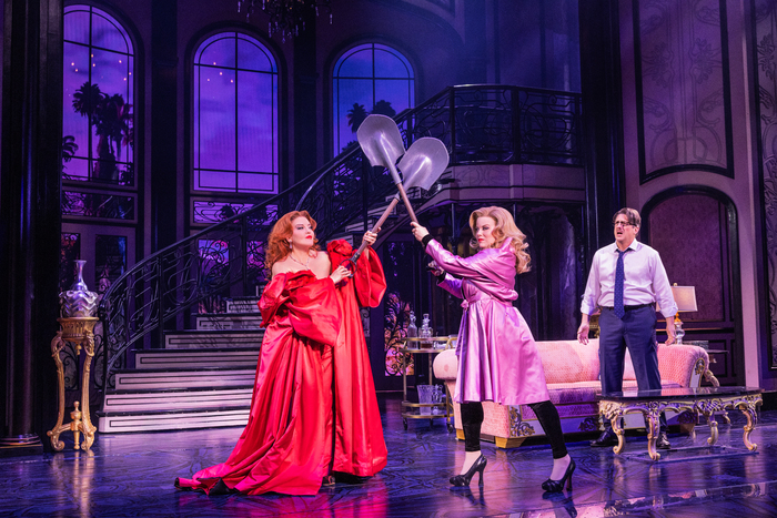 Video/Photos: Megan Hilty, Jennifer Simard, Michelle Williams & More in DEATH BECOMES HER 