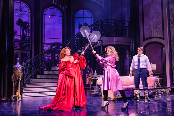 Video/Photos: Megan Hilty, Jennifer Simard, Michelle Williams & More in DEATH BECOMES HER Image