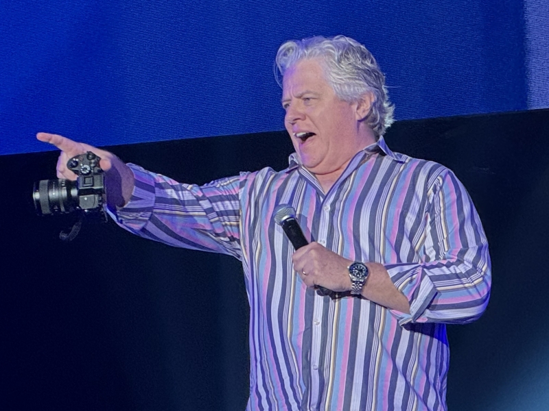 Feature: BACK TO THE FUTURE 4!? [DOC. VS. BIFF] OSAKA COMIC CON 2024 CELEBRITY STAGE  Image