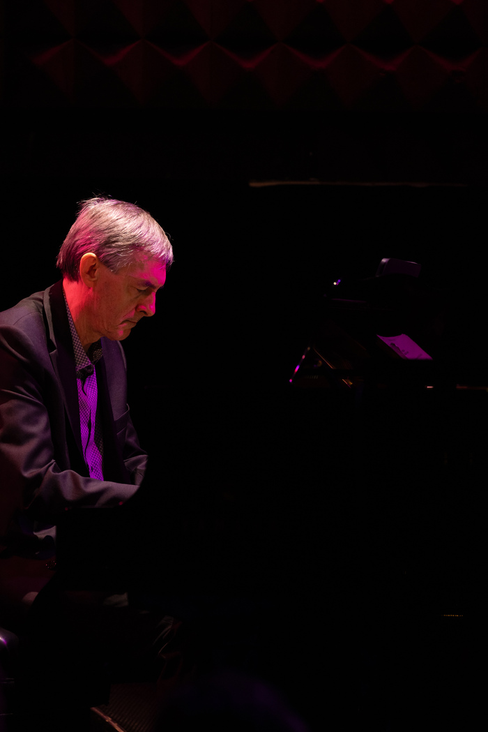 Photos: Tony Award-Winner Betty Buckley Performs at Joe's Pub Image