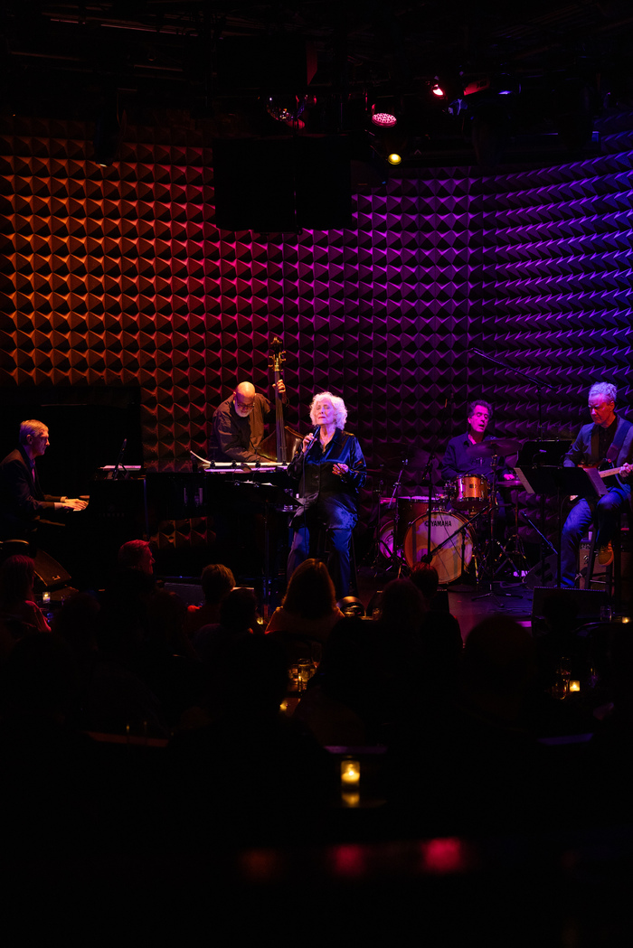 Photos: Tony Award-Winner Betty Buckley Performs at Joe's Pub Image
