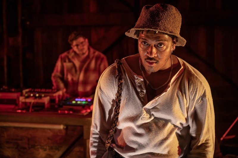 Review: MEXODUS at Mosaic Theater Company Image