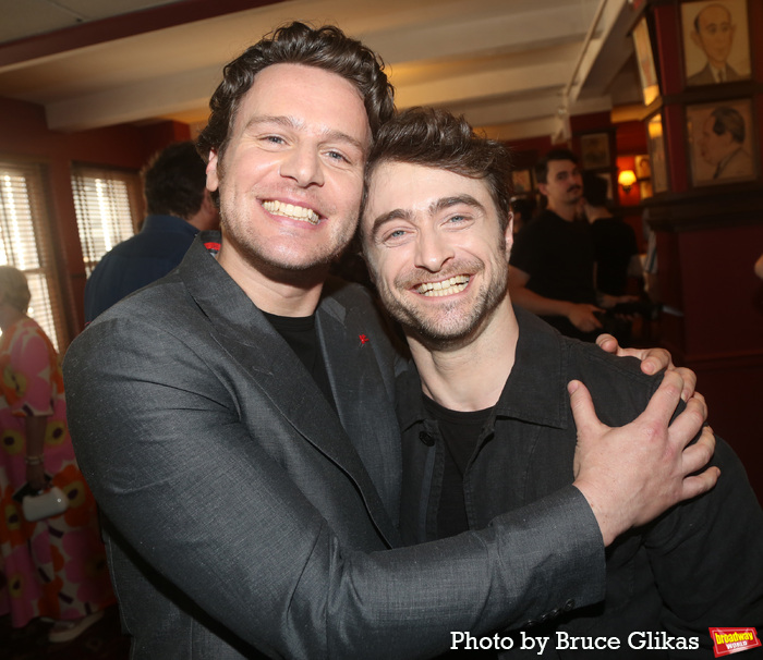 Photos: Jonathan Groff and Friends Celebrate New Sardi's Caricature Image