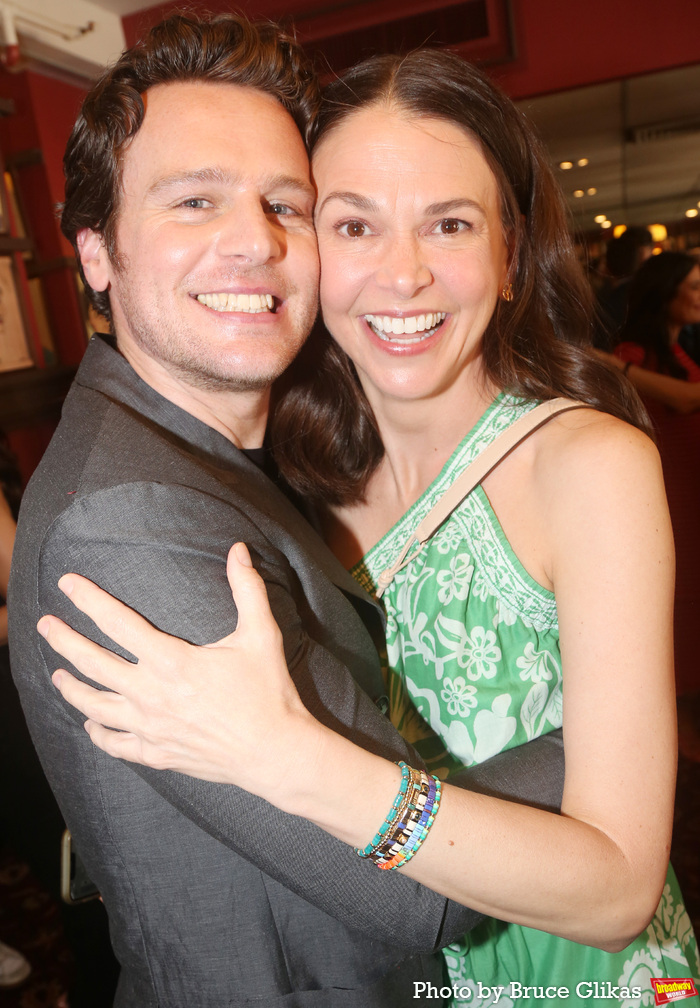 Jonathan Groff and Sutton Foster  Photo