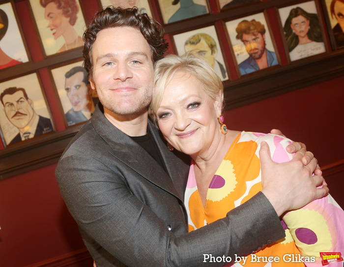Photos: Jonathan Groff and Friends Celebrate New Sardi's Caricature Image