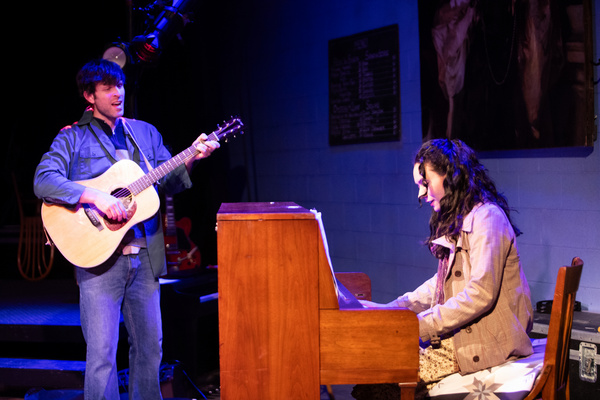 Photos: First Look At ONCE At Wilbury Theatre Group Image