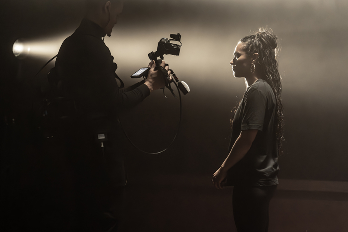 Photos: First Look at Tom Holland and Francesca Amewudah-Rivers in ROMEO & JULIET Image