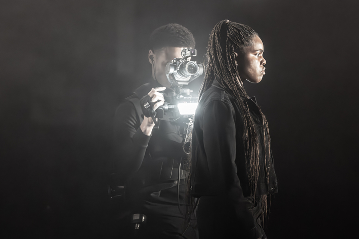 Photos: First Look at Tom Holland and Francesca Amewudah-Rivers in ROMEO & JULIET Image
