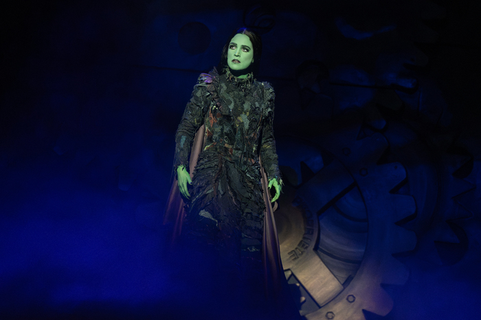 Photos: First Look at the New Cast of the National Tour of WICKED Image