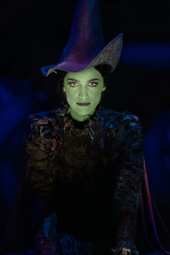 Photos: First Look at the New Cast of the National Tour of WICKED Image