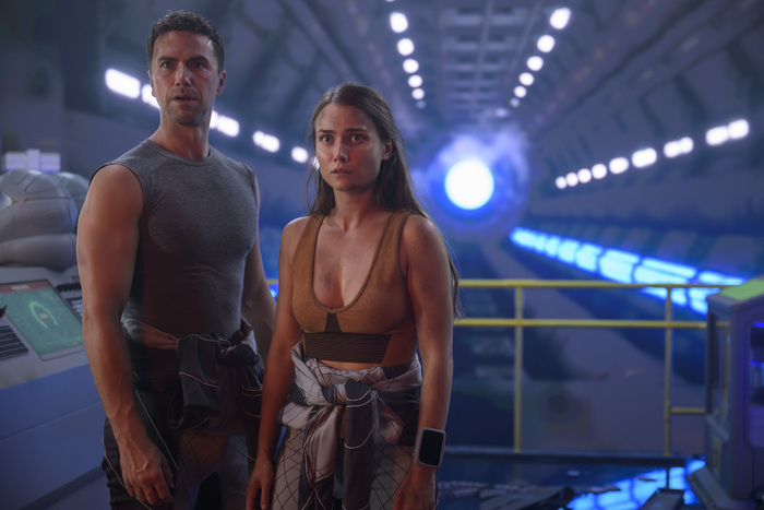 Photos: Take a Look at First Look Photos for Season 2 of SYFY's THE ARK  Image