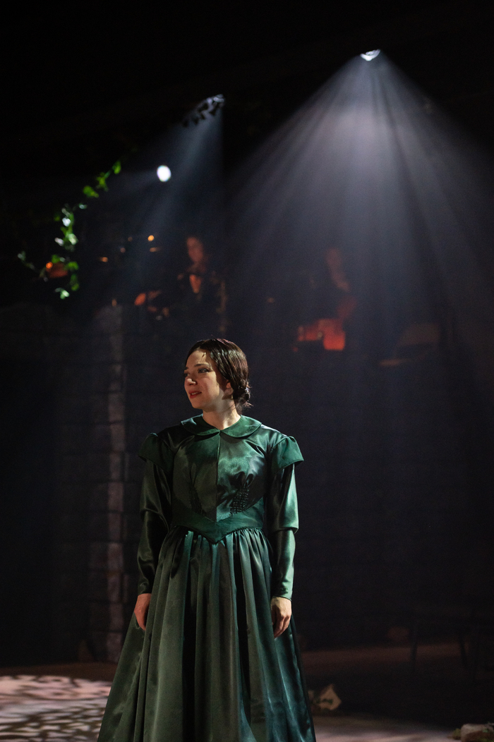 Exclusive: First Look at Julie Benko in Theatre Raleigh's Production of JANE EYRE Image