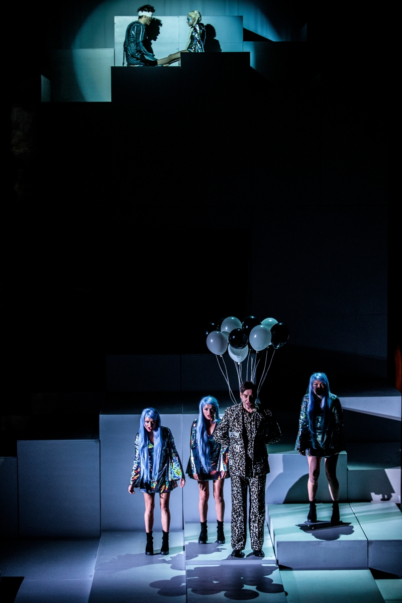 Review: LAZARUS at Capitol Musical Theatre, Wroclaw Image