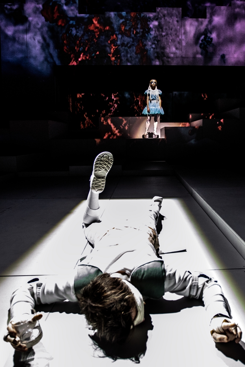 Review: LAZARUS at Capitol Musical Theatre, Wroclaw Image