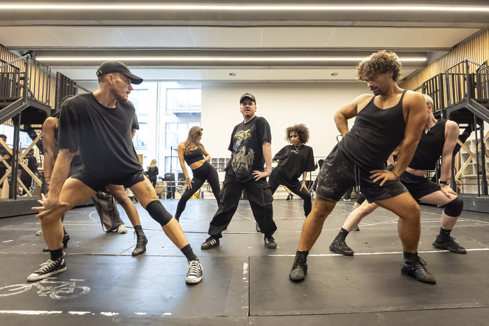Photos: See Todrick Hall & More in Rehearsals for BURLESQUE Image