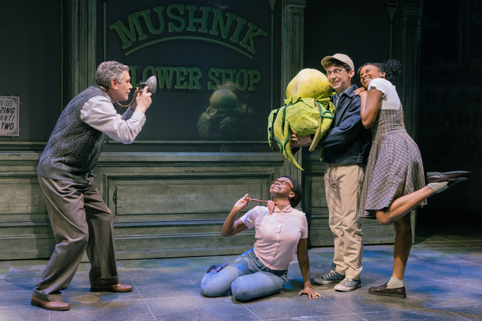Photos: See Sarah Hyland & Andrew Barth Feldman in LITTLE SHOP OF HORRORS Image