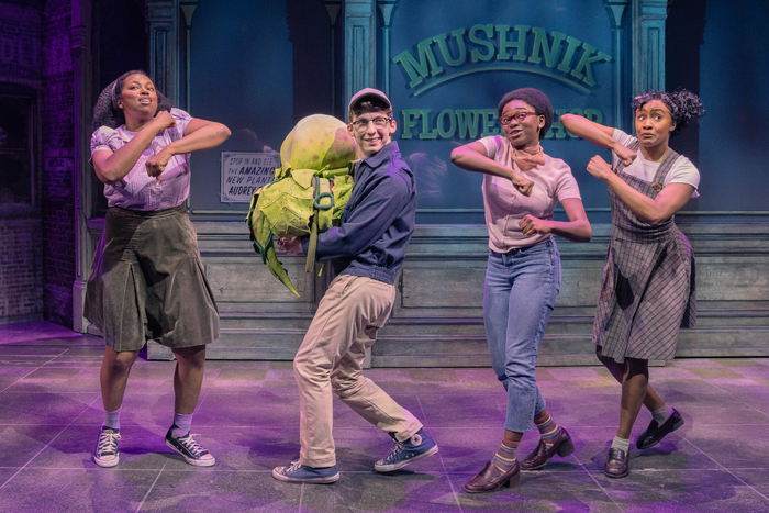 Photos: See Sarah Hyland & Andrew Barth Feldman in LITTLE SHOP OF HORRORS Image