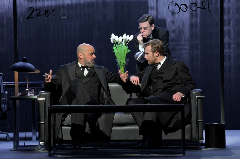 Review: THE LEHMAN TRILOGY at American Conservatory Theatre Image