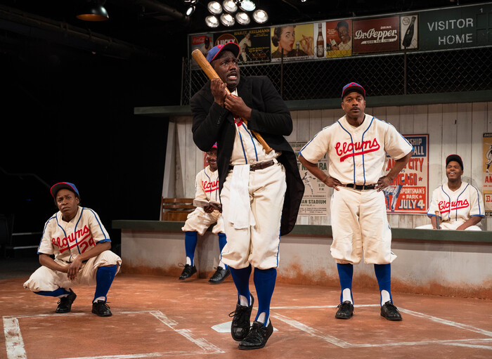 Photos: First Look at TONI STONE at Playhouse on Park Image