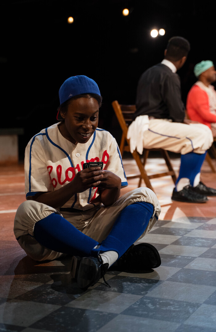 Photos: First Look at TONI STONE at Playhouse on Park Image