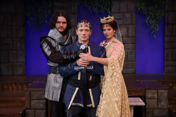 Photos: CAMELOT At North Coast Repertory Theatre Image