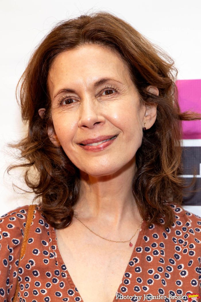 Jessica Hecht Photo