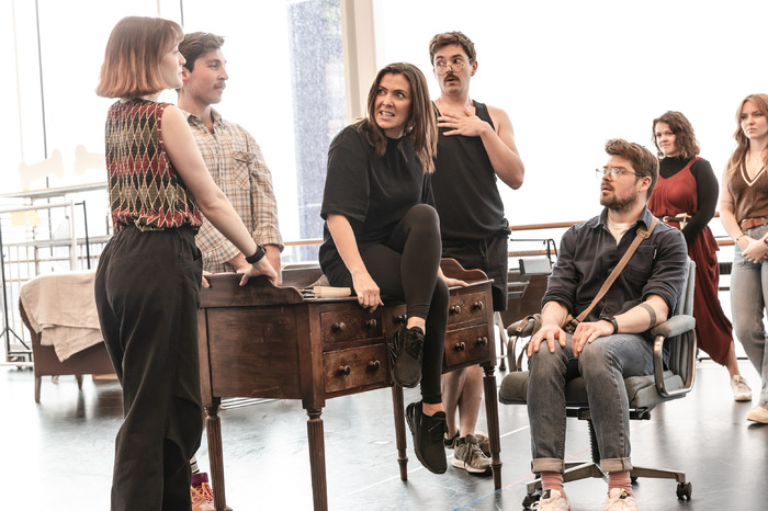 Photos: Kym Marsh and More in Rehearsal For 101 DALMATIONS Image