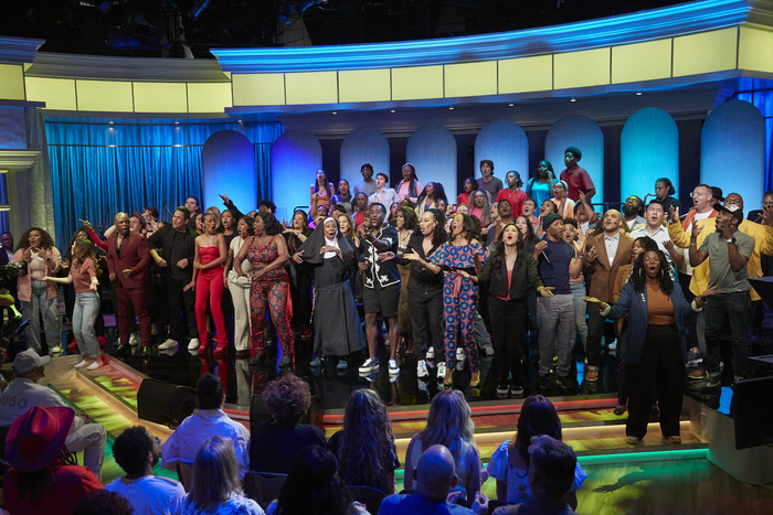 Photos: Take a Look Inside the SISTER ACT 2 Reunion Image
