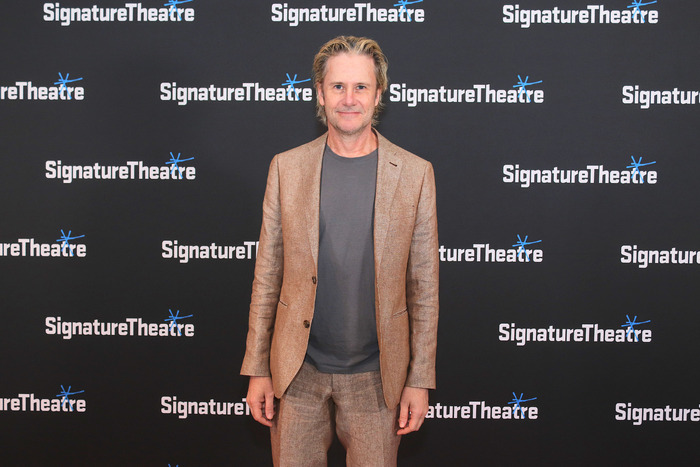 Photos: See Sarah Paulson, Lila Neugebauer & More at Signature Theatre's 2024 Gala 