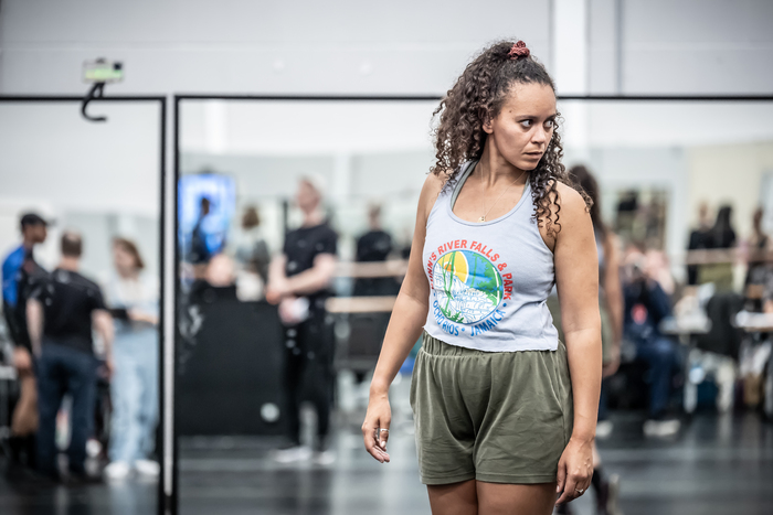 Photos: Inside Rehearsal For the UK Tour of A CHORUS LINE at Curve  Image