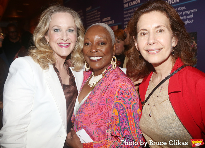 Katie Finneran, L. Scott Caldwell and Jessica Hecht Photo