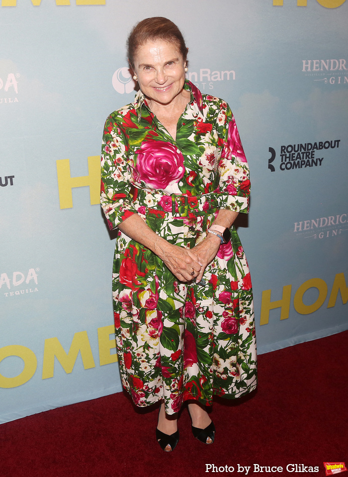 Photos: See Kenny Leon & More on the Red Carpet for HOME on Broadway Image