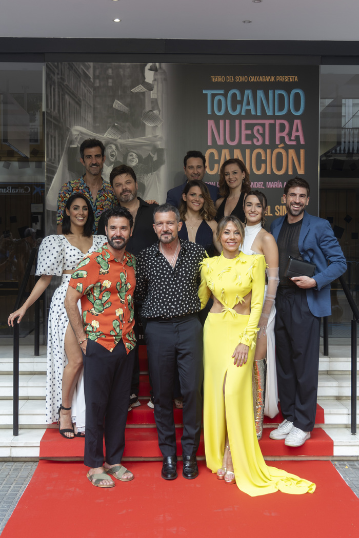 PHOTOS: TOCANDO NUESTRA CANCIÓN se estrena en Málaga Image