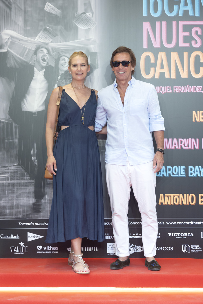 PHOTOS: TOCANDO NUESTRA CANCIÓN se estrena en Málaga Image