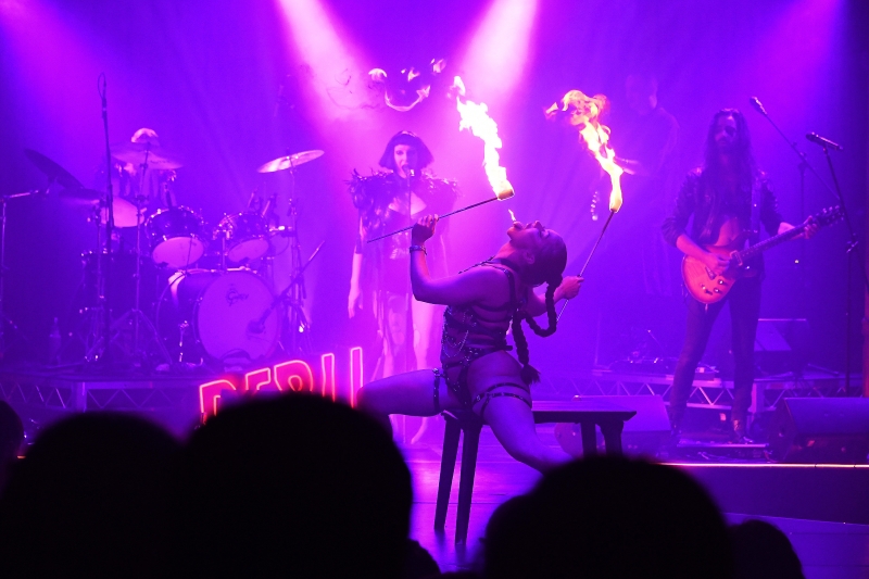 REVIEW: Bernie Dieter's CLUB KABARETT Is Classic Weimar Inspired Circus Cabaret Escapism Image