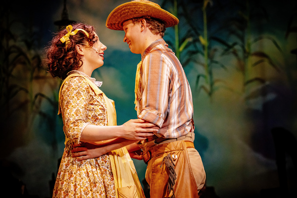 Photos: The Encore Musical Theatre Company Presents OKLAHOMA! Image