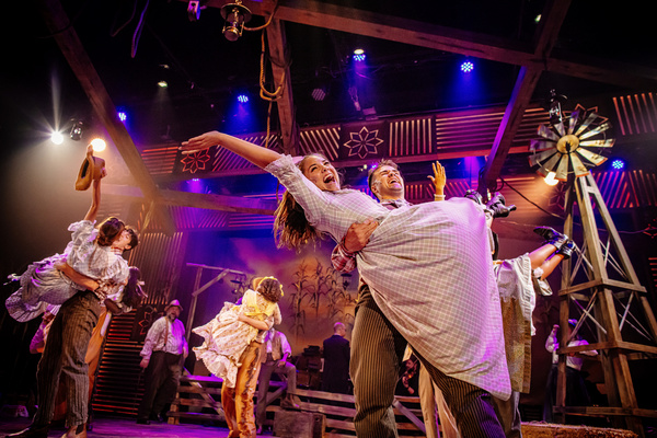 Photos: The Encore Musical Theatre Company Presents OKLAHOMA! Image