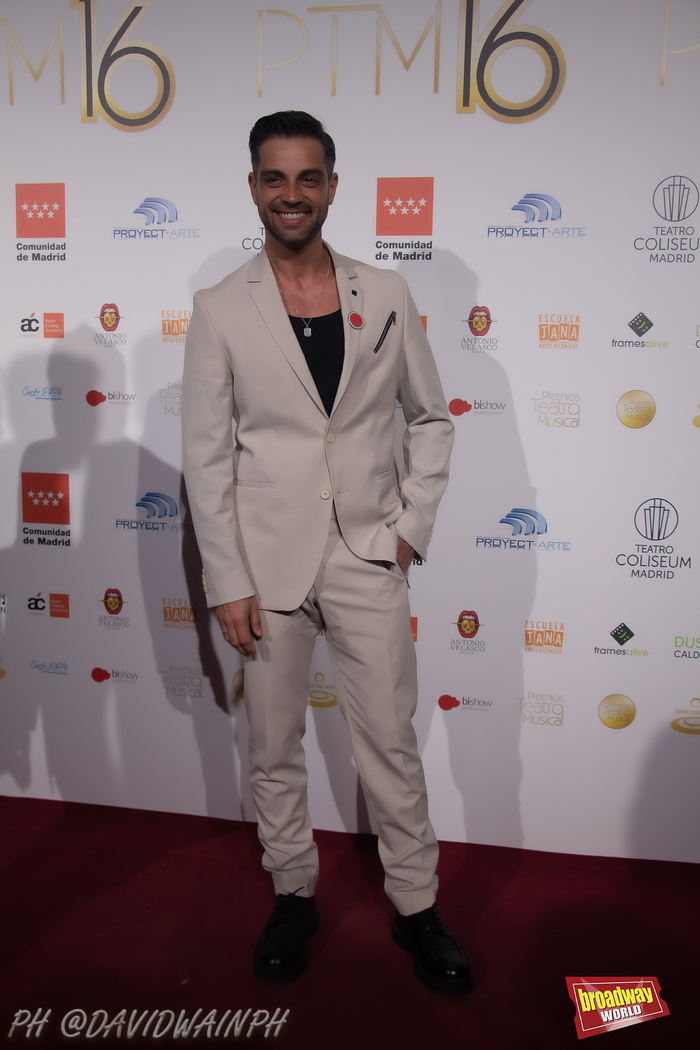 PHOTOS: Alfombra Roja de los Premios del Teatro Musical 2024 Image