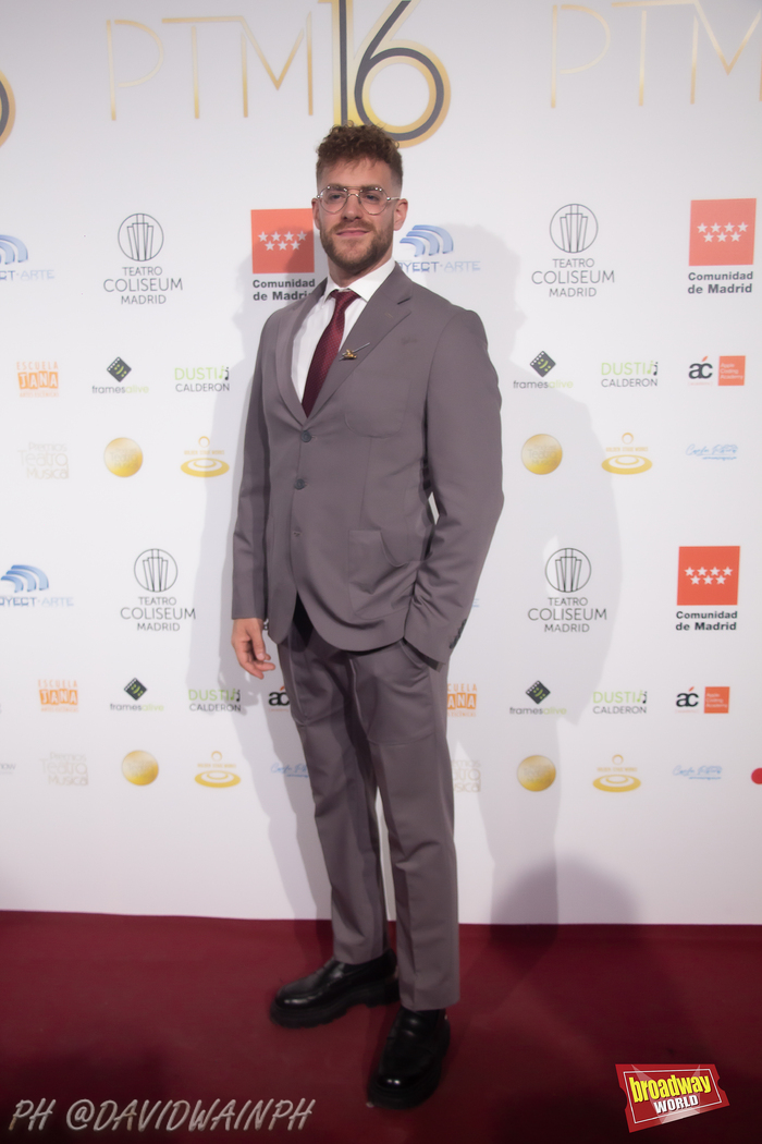 PHOTOS: Alfombra Roja de los Premios del Teatro Musical 2024 Image