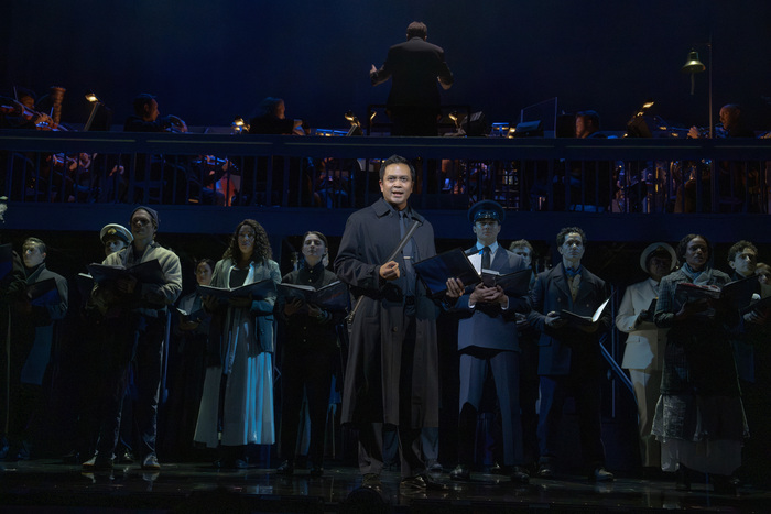 Photos: TITANIC Sails Into City Center with An All-Star Cast!  Image