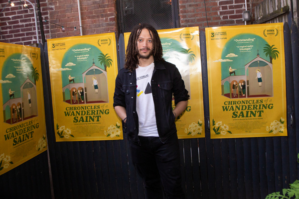 Photos: Three Time Indie Spirit Nominee CHRONICLES OF A WANDERING SAINT Brings Stars Out Under The Stars Image