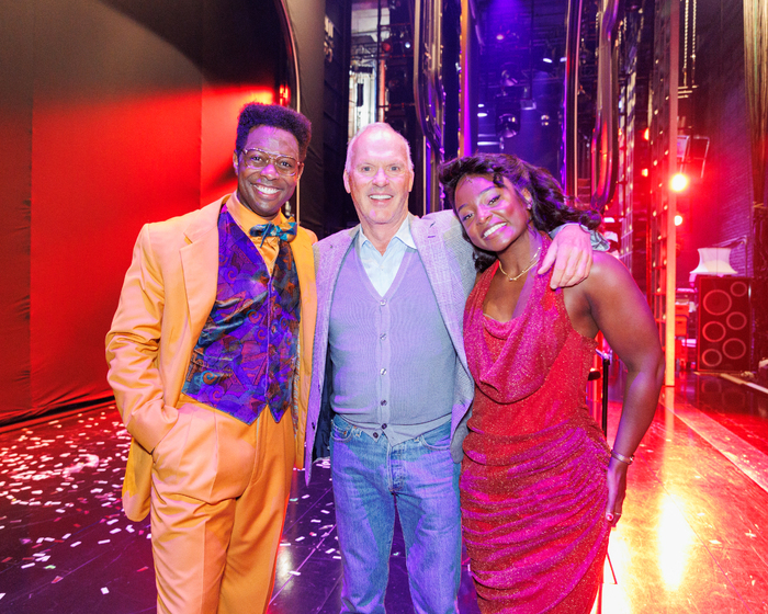 Photos: Michael Keaton Visits THE HEART OF ROCK AND ROLL Image