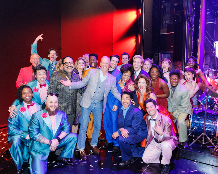 Photos: Michael Keaton Visits THE HEART OF ROCK AND ROLL Image
