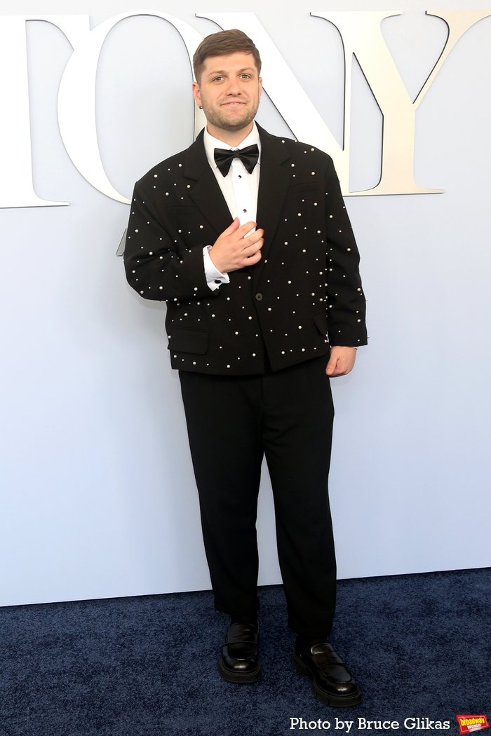 Photos: On the Red Carpet at the 2024 Tony Awards Image