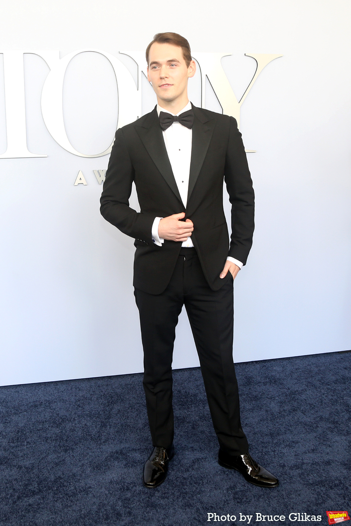 Photos: On the Red Carpet at the 2024 Tony Awards Image