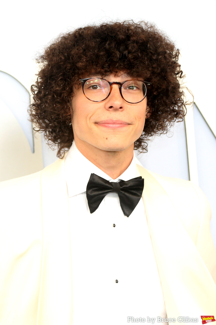Photos: On the Red Carpet at the 2024 Tony Awards Image