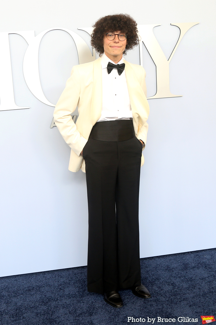 Photos: On the Red Carpet at the 2024 Tony Awards Image