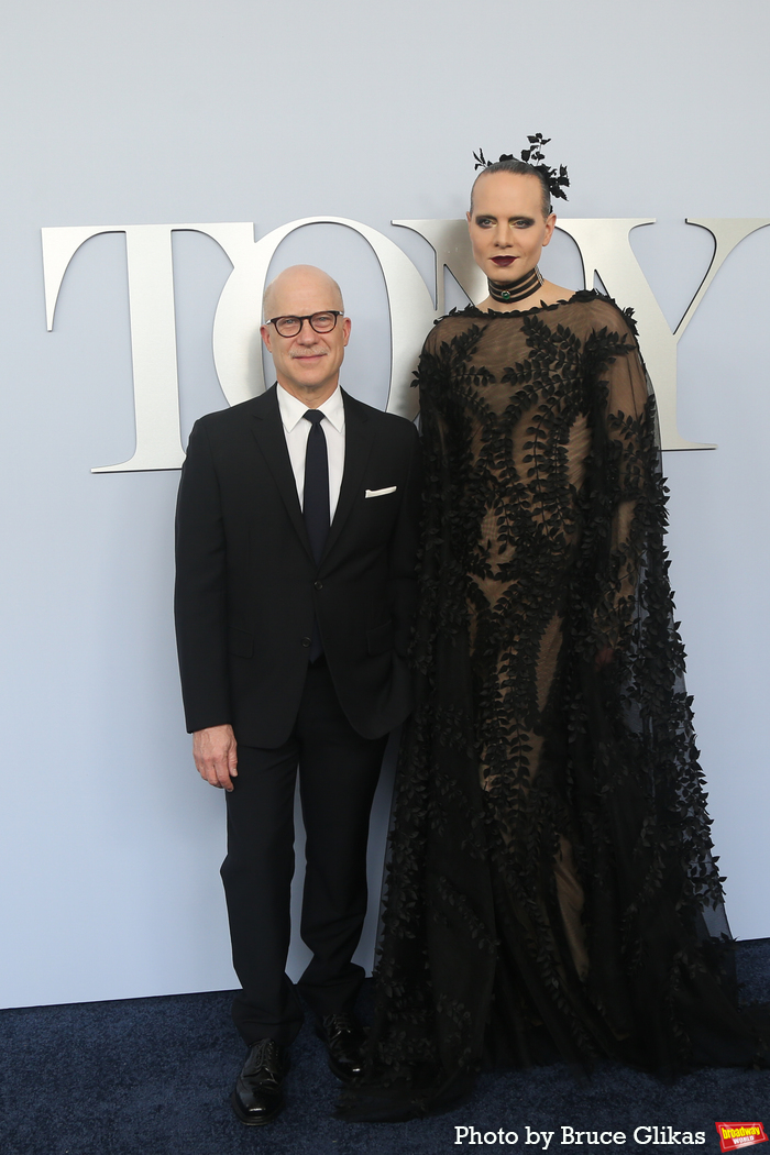 Photos: On the Red Carpet at the 2024 Tony Awards Image